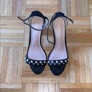 Pearl block heels